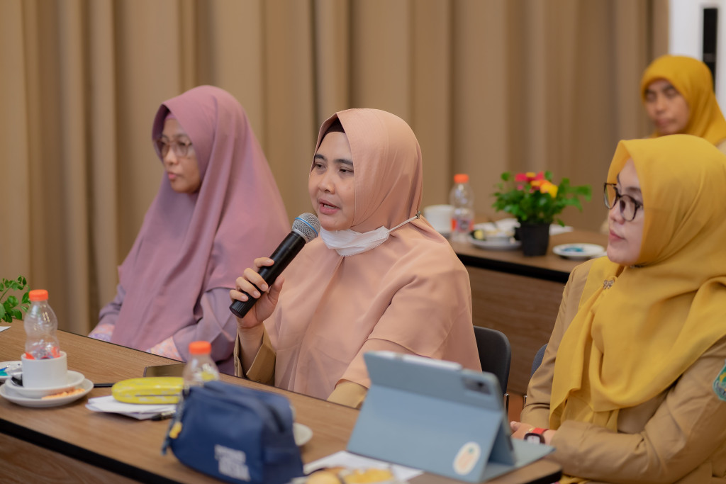 FGD Review Draf Rencana Aksi Daerah (RAD) dan (DIM) Dinas Kesehatan