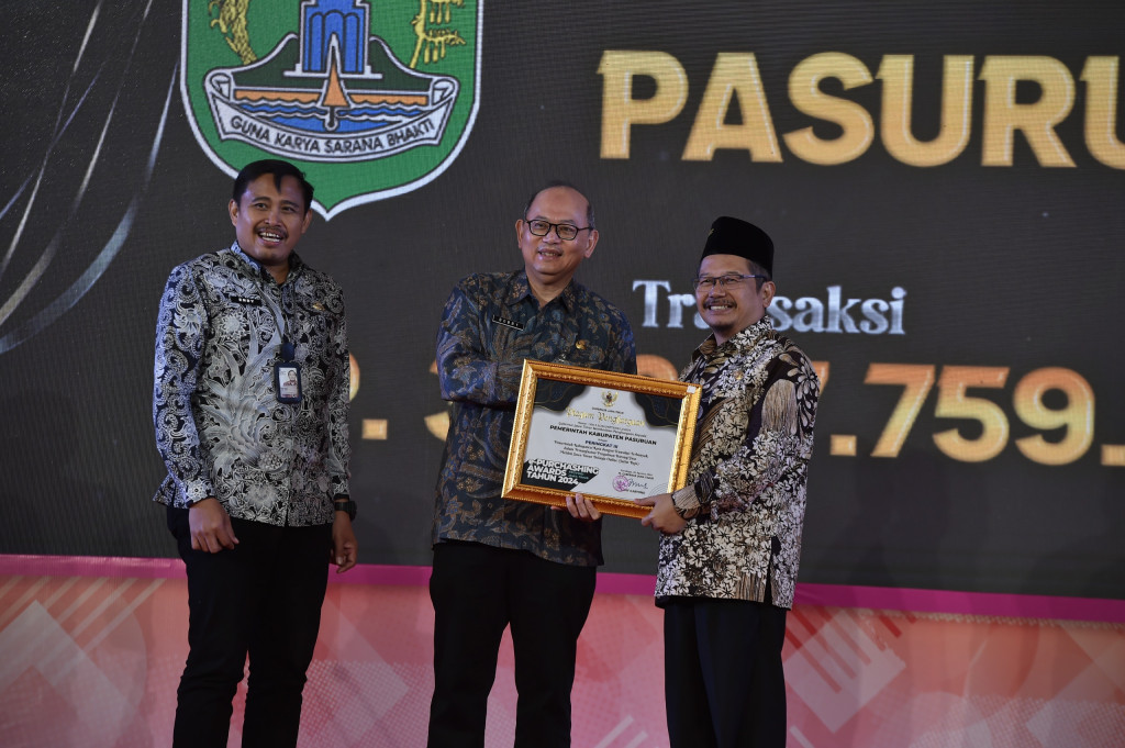 Pemkab Pasuruan Raih Penghargaan Terbaik III Pemanfaatan Jatim Bejo