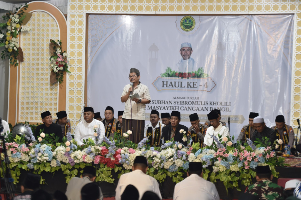 Khaul Ke-4 Alm. Subhan Syibromulis Kholili & Masyayikh Canga'an Bangil