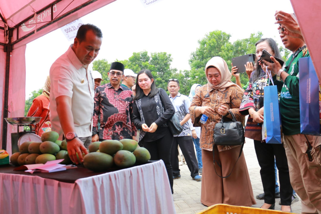 Gerakan Pangan Murah dan Bursa Mangga Putar