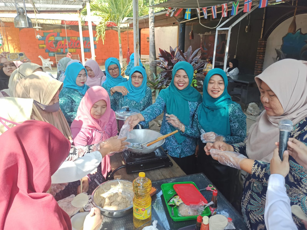 Perluasan Kampanye Gemar Makan Ikan - Kolusari Bangil